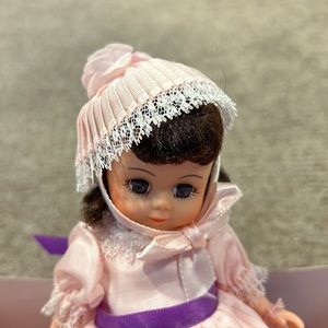 Madame Alexander Doll: Little Miss (#489)